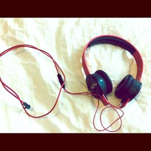 Motorola 50L Noise-Cancelling Heaphones